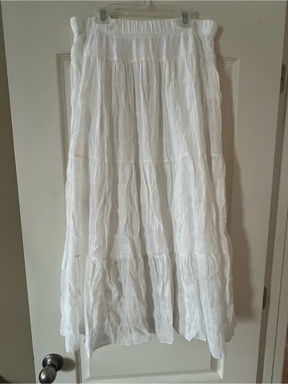 Max Studio White Tiered Maxi Skirt Lined Stretch Size Large